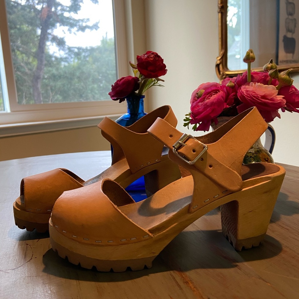 Mia Greta Clogs - Natural